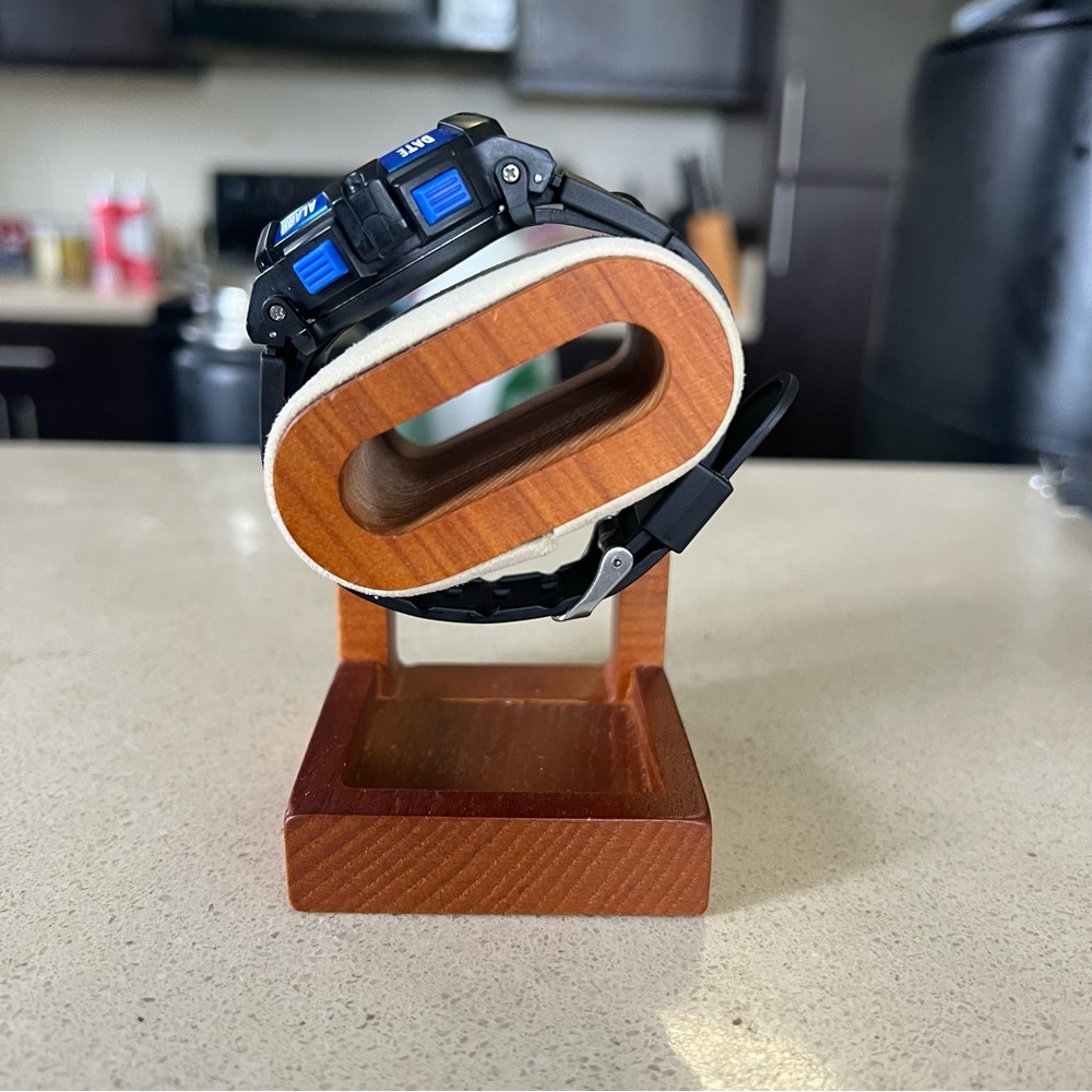Digital Watch - Picture 3 of 6